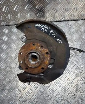 Nissan Qashqai Front wheel hub