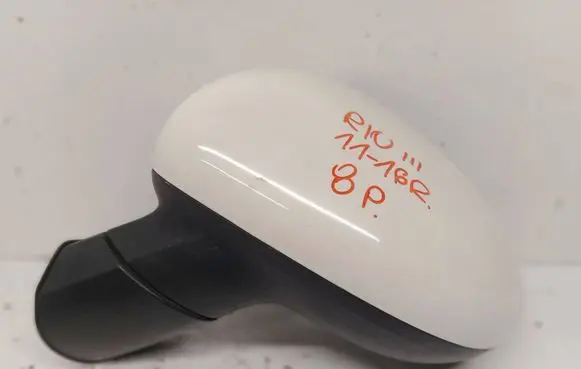 KIA Rio Front door electric wing mirror