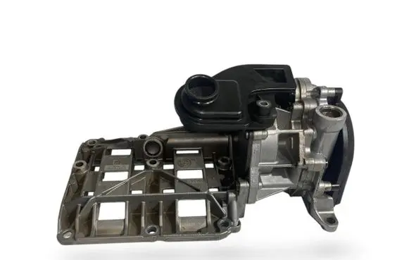 BMW 1 E81 E87 Oil pump 7798014 7798018