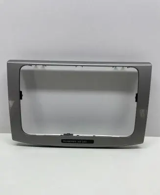 Volkswagen PASSAT B6 Radio/GPS head unit trim 318410100
