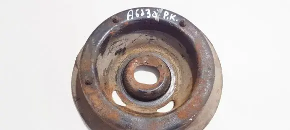 Mercedes-Benz C W203 Coil spring mount a2033211084