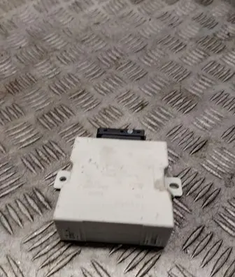 Toyota Avensis T250 Window control relay 8594005040
