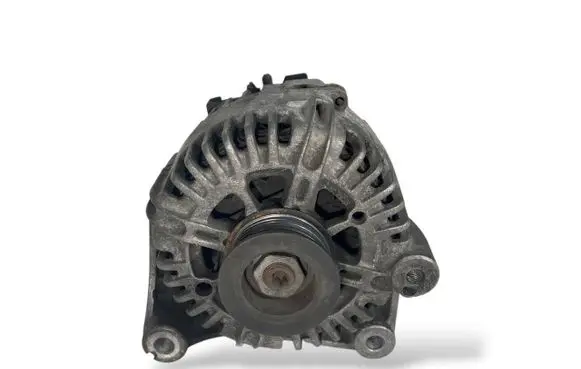 BMW 3 E90 E91 Generator/alternator 7799180