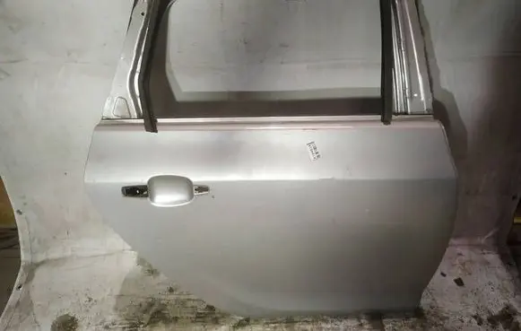 Opel Astra J Rear door PILKOS