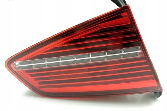 Volkswagen PASSAT B8 Rear/tail lights 3G5945307K