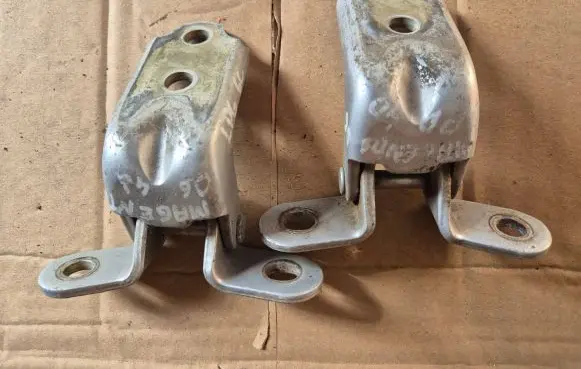 KIA Magentis Front door hinge set 