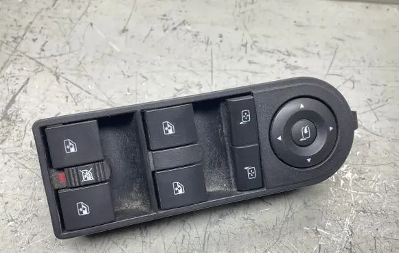 Opel Zafira B Electric window control switch 13228698