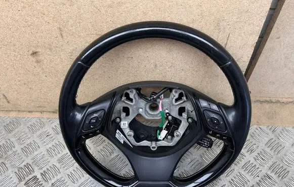 Toyota C-HR I Steering wheel 6275378