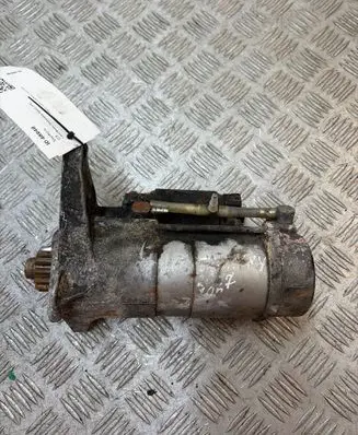 Land Rover Discovery Sport Starter motor GJ3211001AE