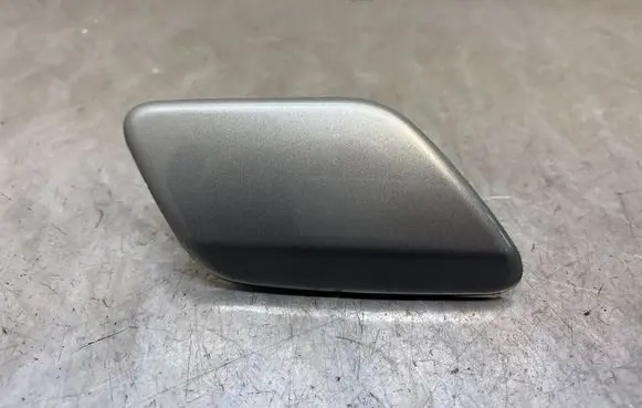 Volvo V60 Headlight washer spray nozzle cap/cover 31265891