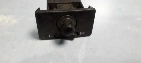 Nissan Almera Wing mirror switch
