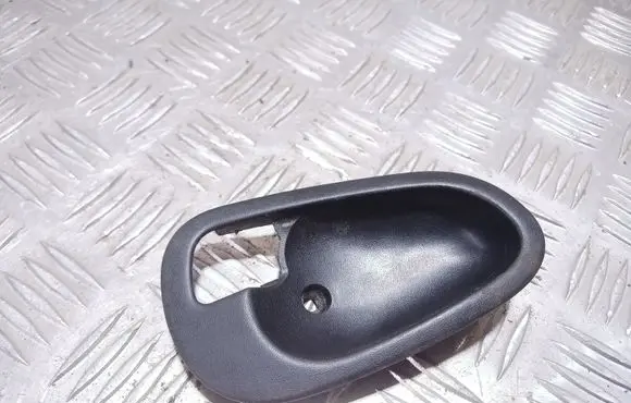 Mitsubishi Carisma Other rear door trim element MR138454