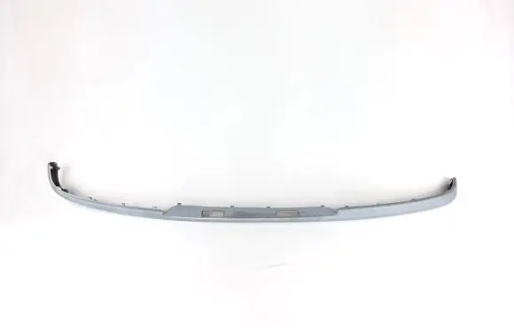 Rear bumper trim bar molding