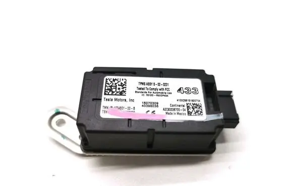 Tesla Model S Tire pressure control unit 1034601-00-B