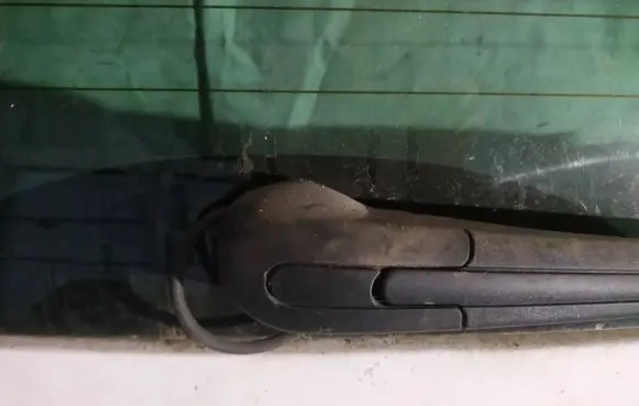 Peugeot 807 Rear window wiper motor