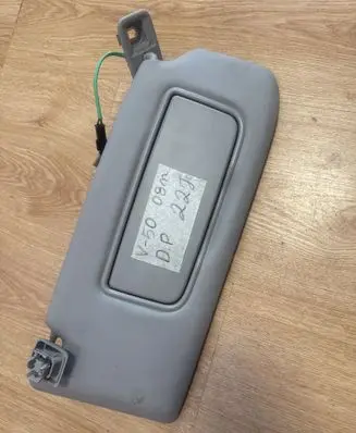 Volvo V50 Sun visor