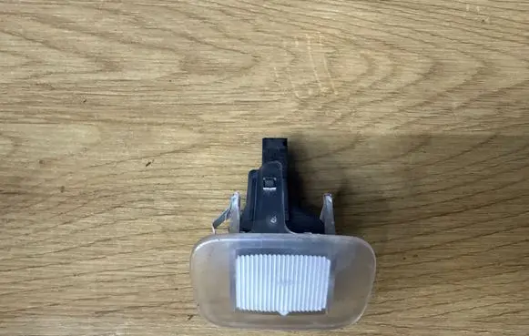 Volvo S80 Rear door interior light 30634589