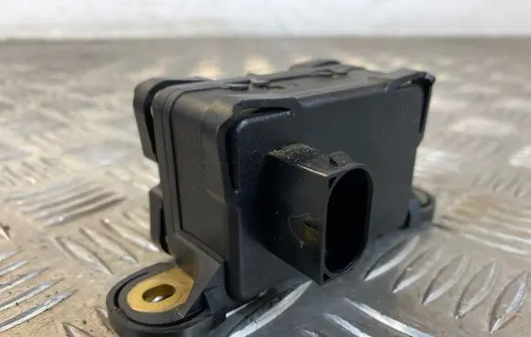ESP acceleration yaw rate sensor