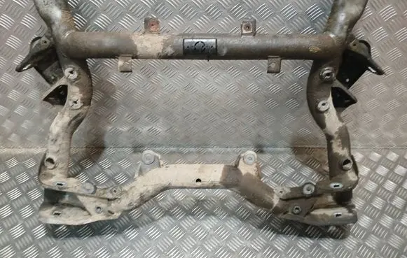 Mercedes-Benz C W204 Front subframe
