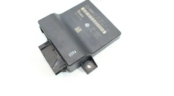 Audi A6 S6 C6 4F Gateway control module 4F0907468D 4F0910468A