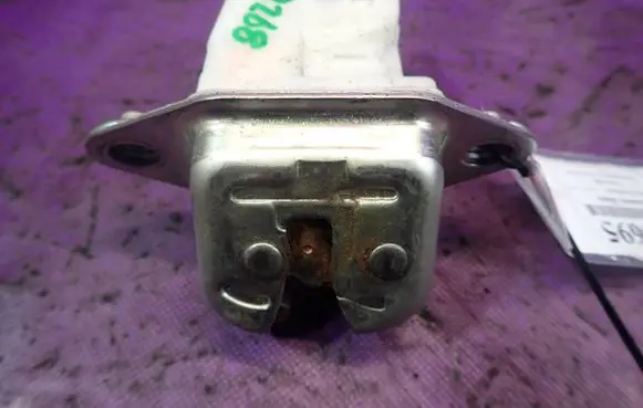 Subaru Outback Tailgate/trunk/boot lock/catch/latch