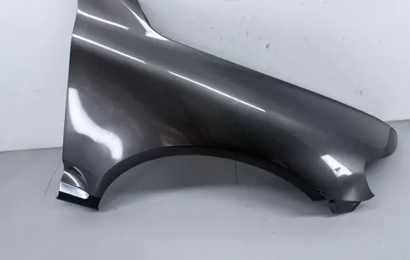 Volkswagen Touareg I Fender 7L6621106C
