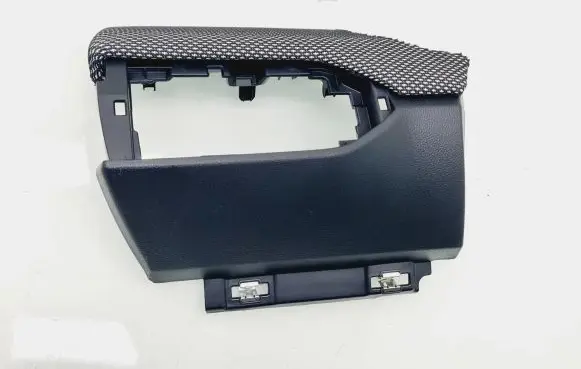 Dacia Logan III Other dashboard part 683110419R 683118531R 683115486R