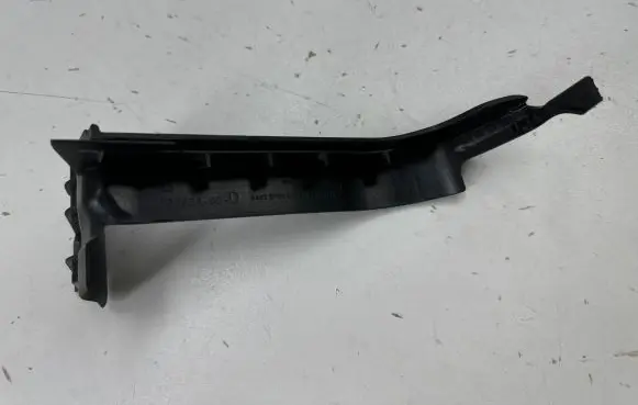 Tesla Model S Front door seat control surround trim 106695600D