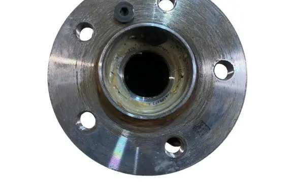 BMW X7 G07 Rear wheel ball bearing 6895673 31206895673