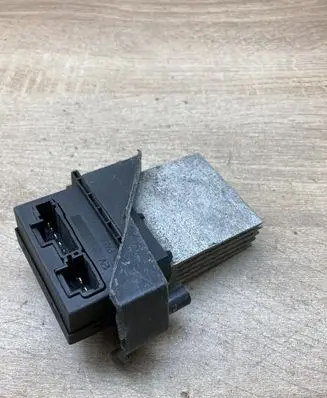 Peugeot 406 Heater blower motor/fan resistor 657164N 3417312