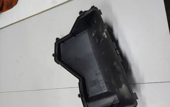 BMW 3 E46 Fuse box cover 7521582