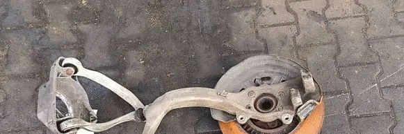 Audi A8 S8 D3 4E Front wheel hub spindle knuckle