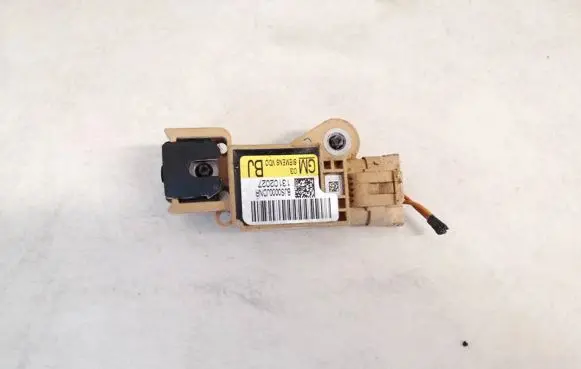 Opel Signum Airbag deployment crash/impact sensor 13102027