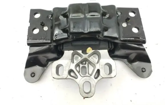 Cupra Formentor Engine mount bracket