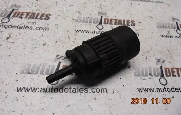 Mitsubishi Space Star Windscreen/windshield washer pump