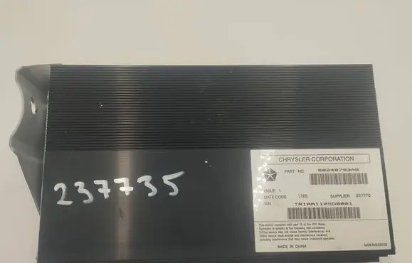 Dodge PickUp RAM SRT-10 Sound amplifier 68248793AB TR1AA1105D9001 267770