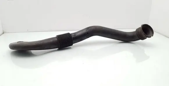 Renault Trafic II (X83) Air intake duct part 8200072754 98099100 91166663