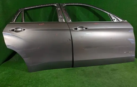 Rear door