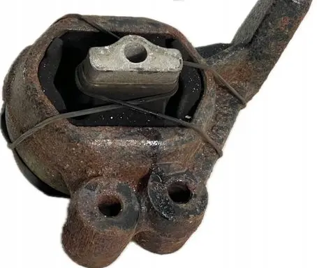 Dodge RAM Engine mount bracket 