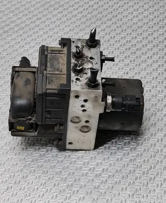 Audi A4 S4 B6 8E 8H ABS Pump 3B0973042A 270802