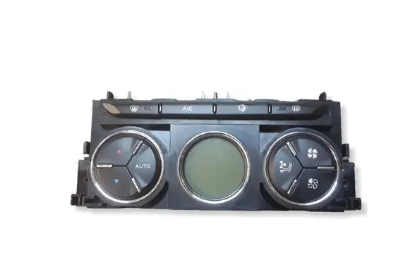 Citroen DS3 Climate control unit 96831720XT