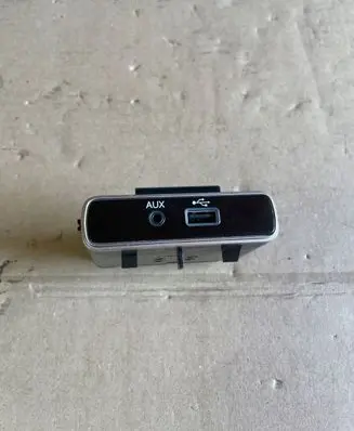 USB socket connector