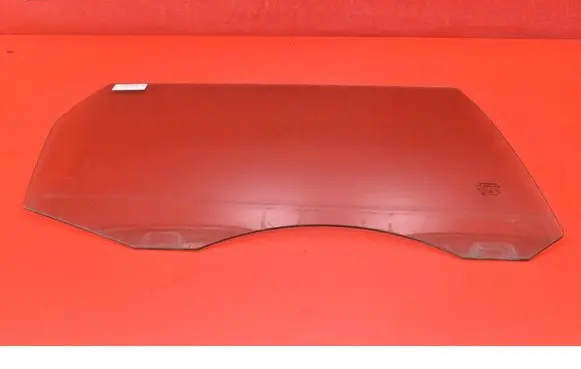 Volvo V70 Rear door window glass