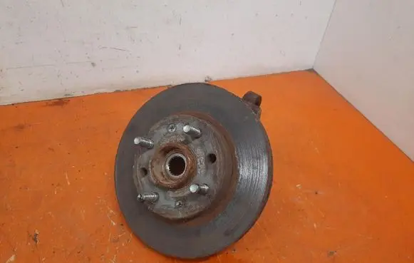 Chevrolet Aveo Front wheel hub spindle knuckle
