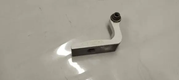BMW 1 F20 F21 Front door upper hinge 064hur307