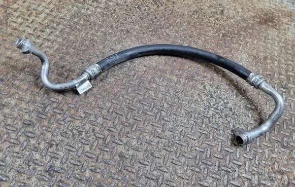 Opel Grandland X Air conditioning (A/C) pipe/hose 9807256280