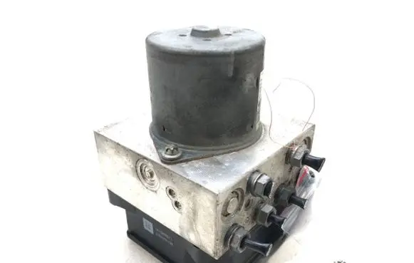 Volkswagen PASSAT B7 ABS Pump 3AA614109AQ