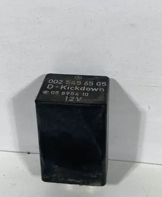 Mercedes-Benz E W124 Other relay 0025456505 05895410