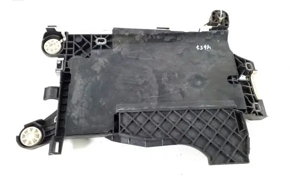 BMW X1 F48 F49 Battery bracket 7641798