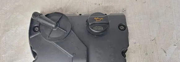 Volkswagen Polo Rocker cam cover 045103475C